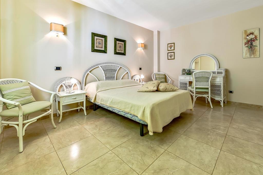 أذيخي Apartment Sunset Harbour المظهر الخارجي الصورة